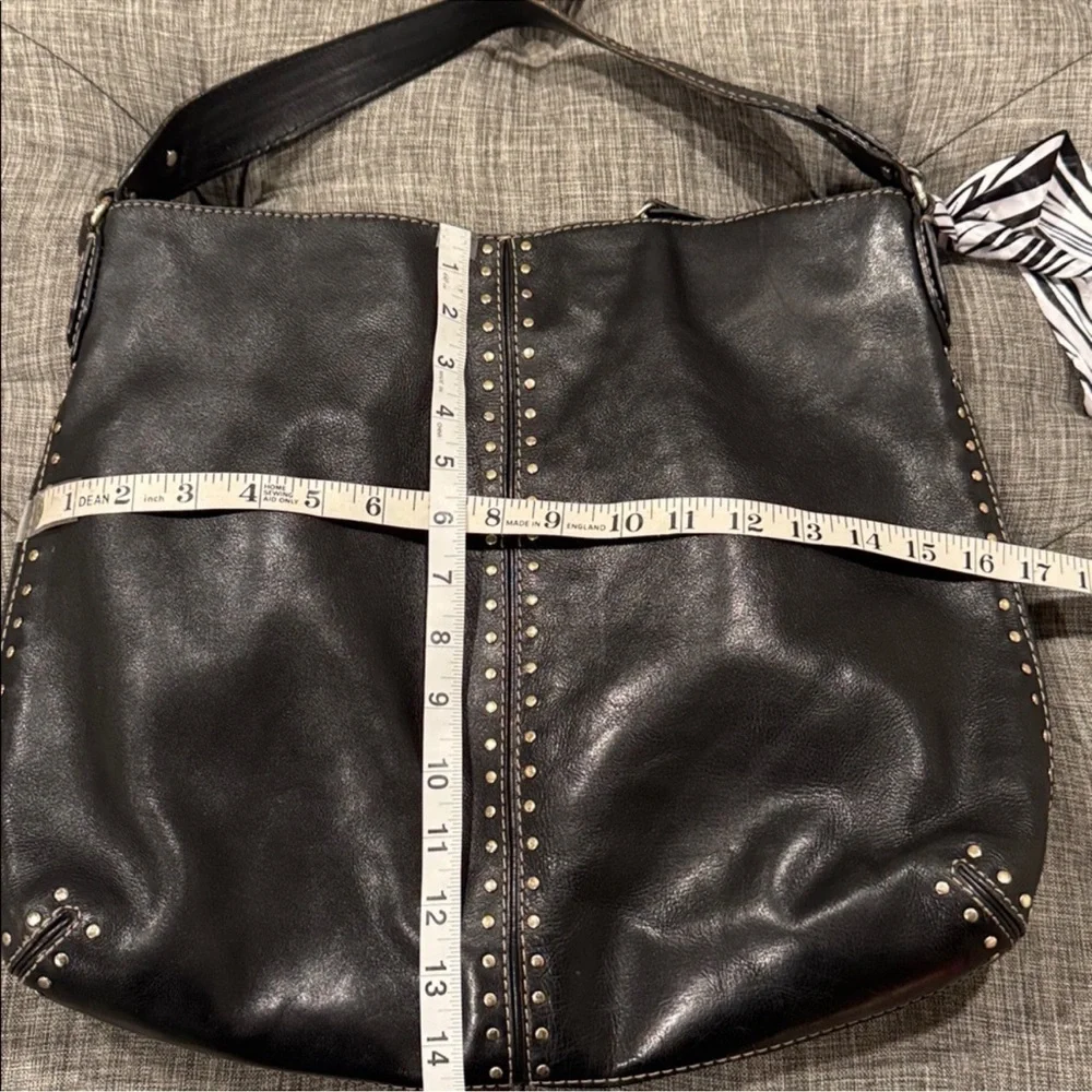 Michael Kors Black Shoulder Bag with Zebra Scarf - Picture 4 of 9